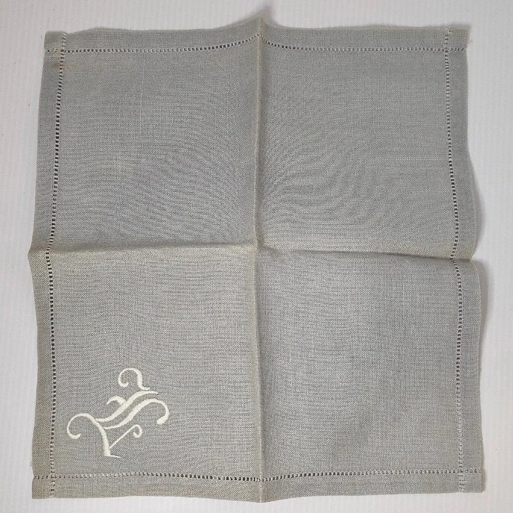 The Unbranded Brand this listing